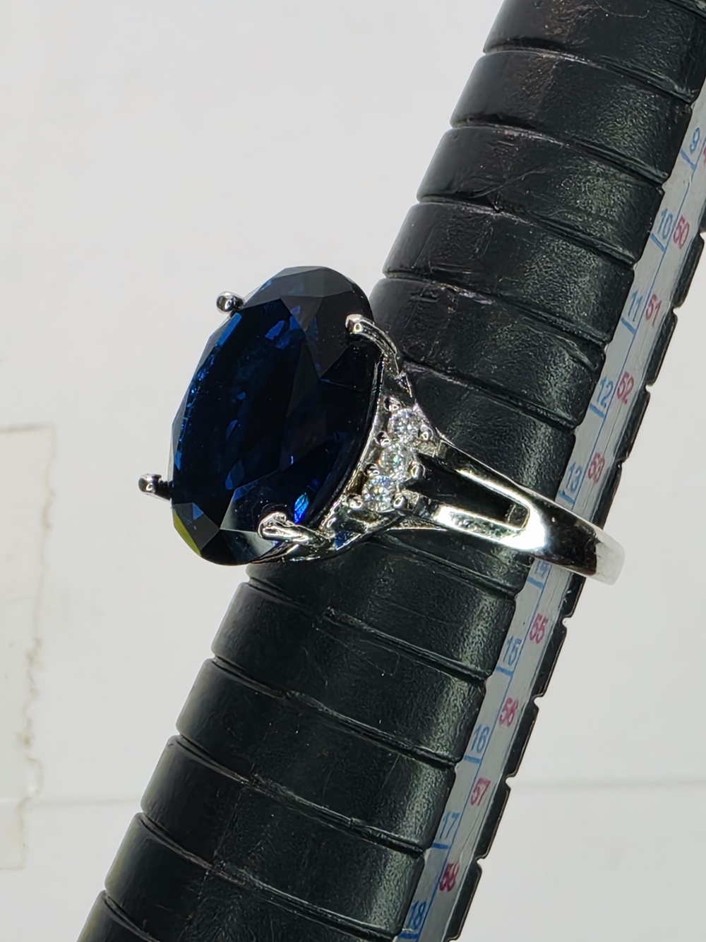 Simulated Sapphire Oval Blue Solitaire Faceted Stone Silver Cocktail Ring Sz 7